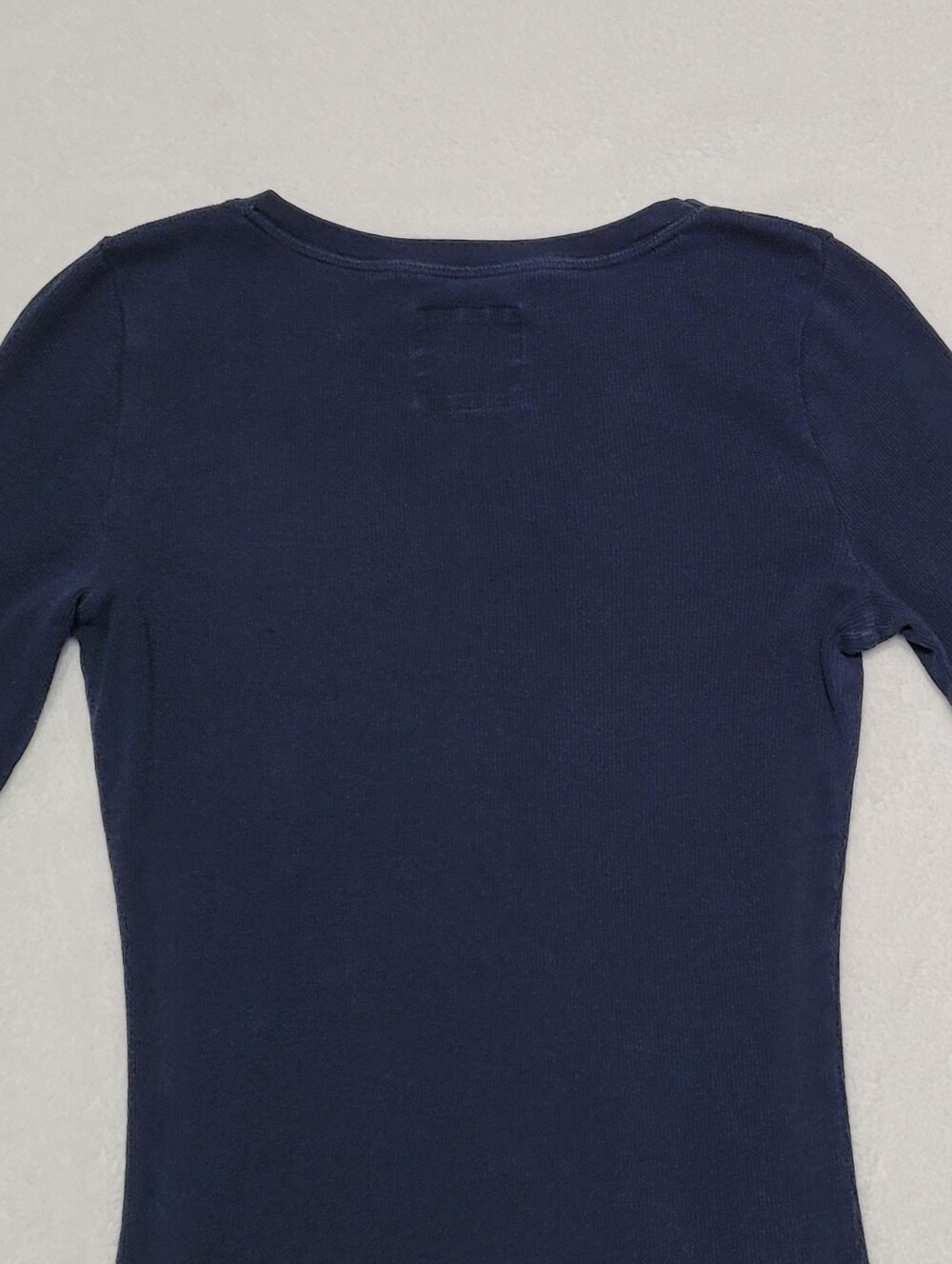 Elena Gilbert Vampire Diaries Vintage Y2K Hollister Navy Blue Button V-neck Top - Picture 6 of 9